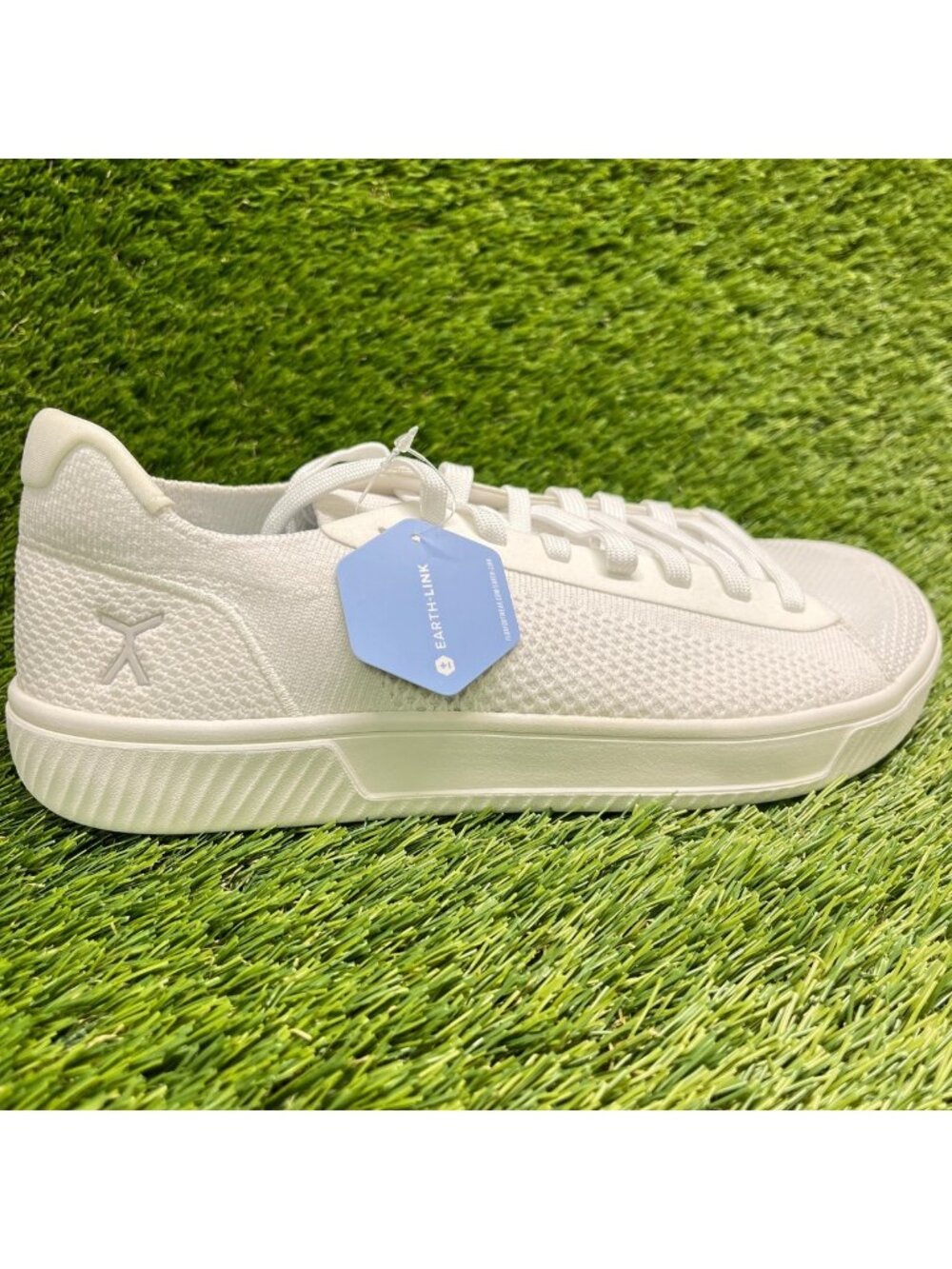 Flux Footwear Adapt Trainer White Mens Size 8.5 Womens Size 10 Athletic Shoes
